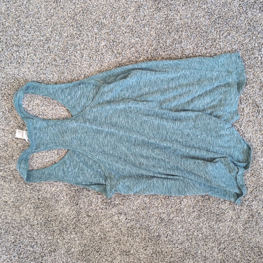 H&M Racerback Tank - Picture 3 of 3